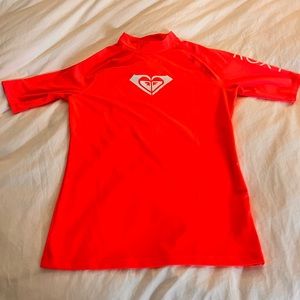 Roxy Womens rash guard size large . Worn twice. In perfect condition